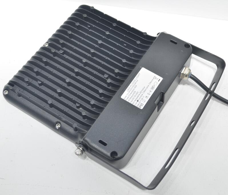 STAR 50W 背面.jpg STAR 50W 背面.jpg