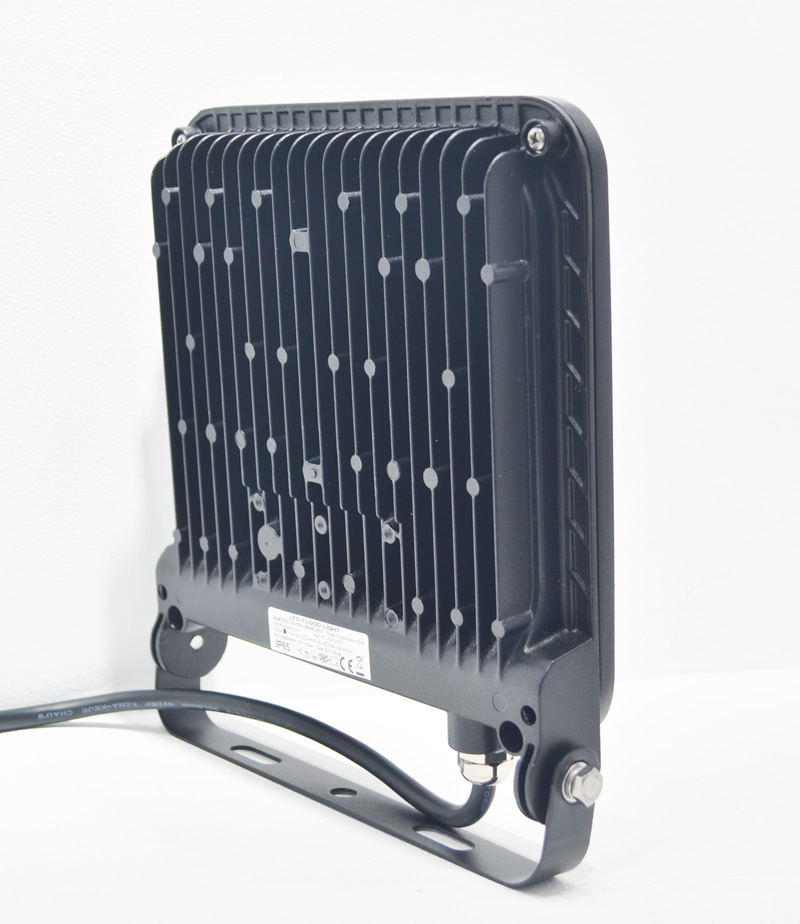 WISE 50W CE 平面 3 800.jpg WISE 50W CE 平面 3 800.jpg