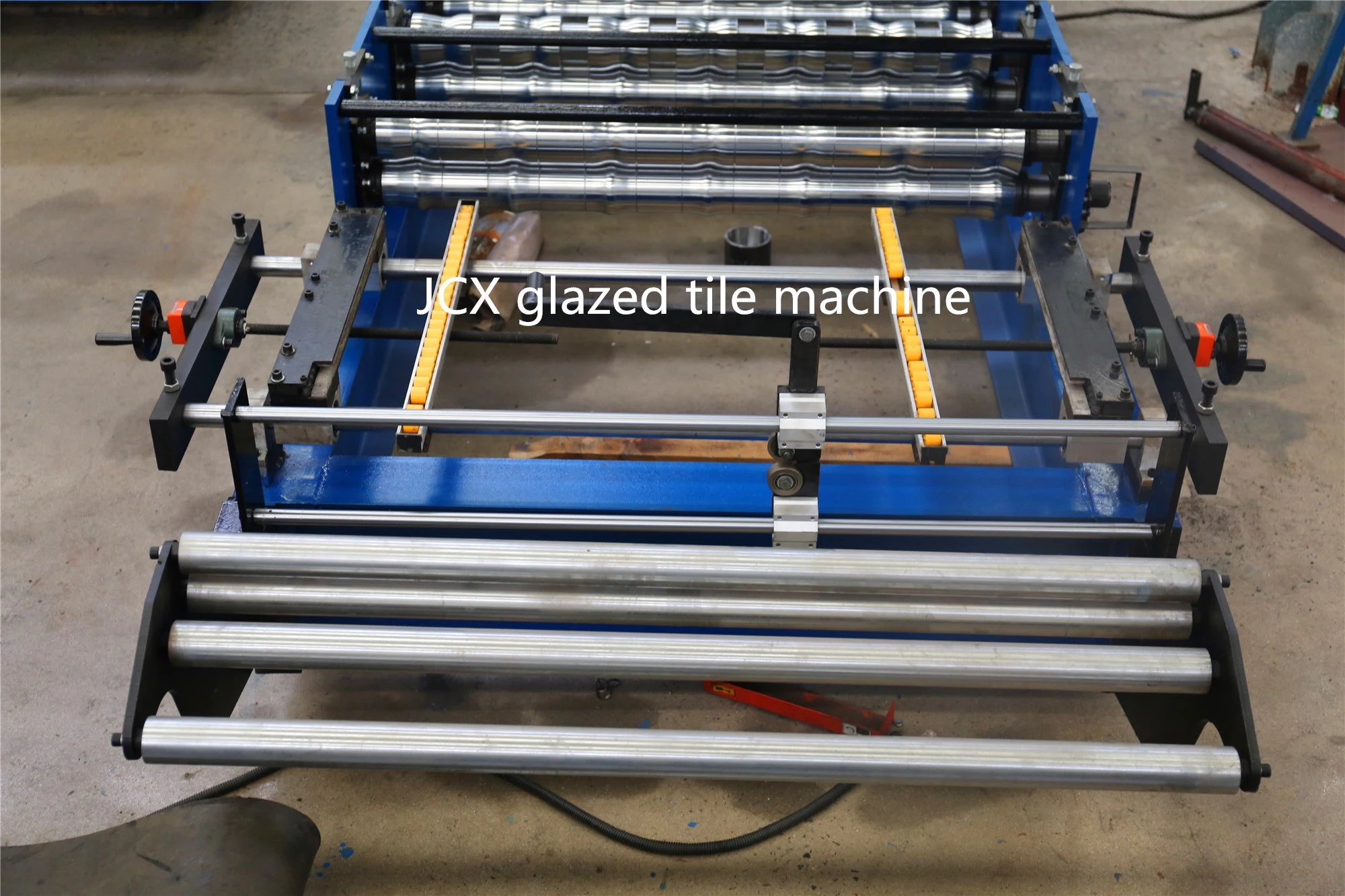 China factory Botou city metal 1200 input metcoppo glazed tile sheet making roll forming machine