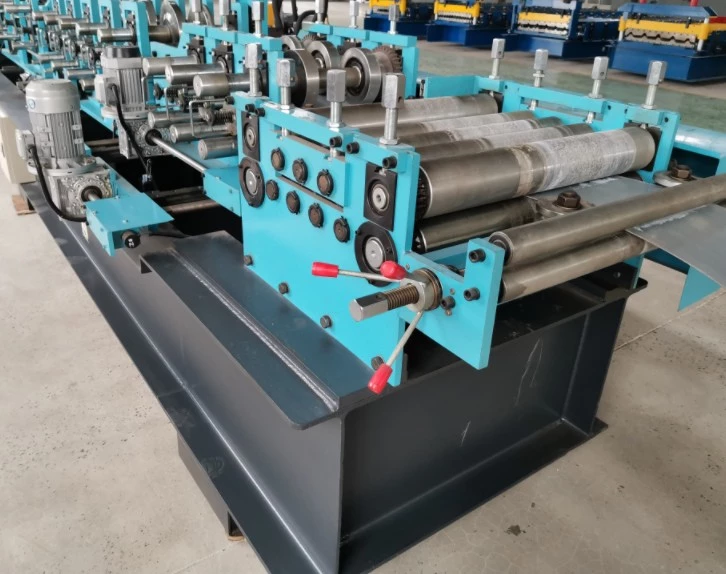 Auto Change CZ Purlin Roll Forming Machine