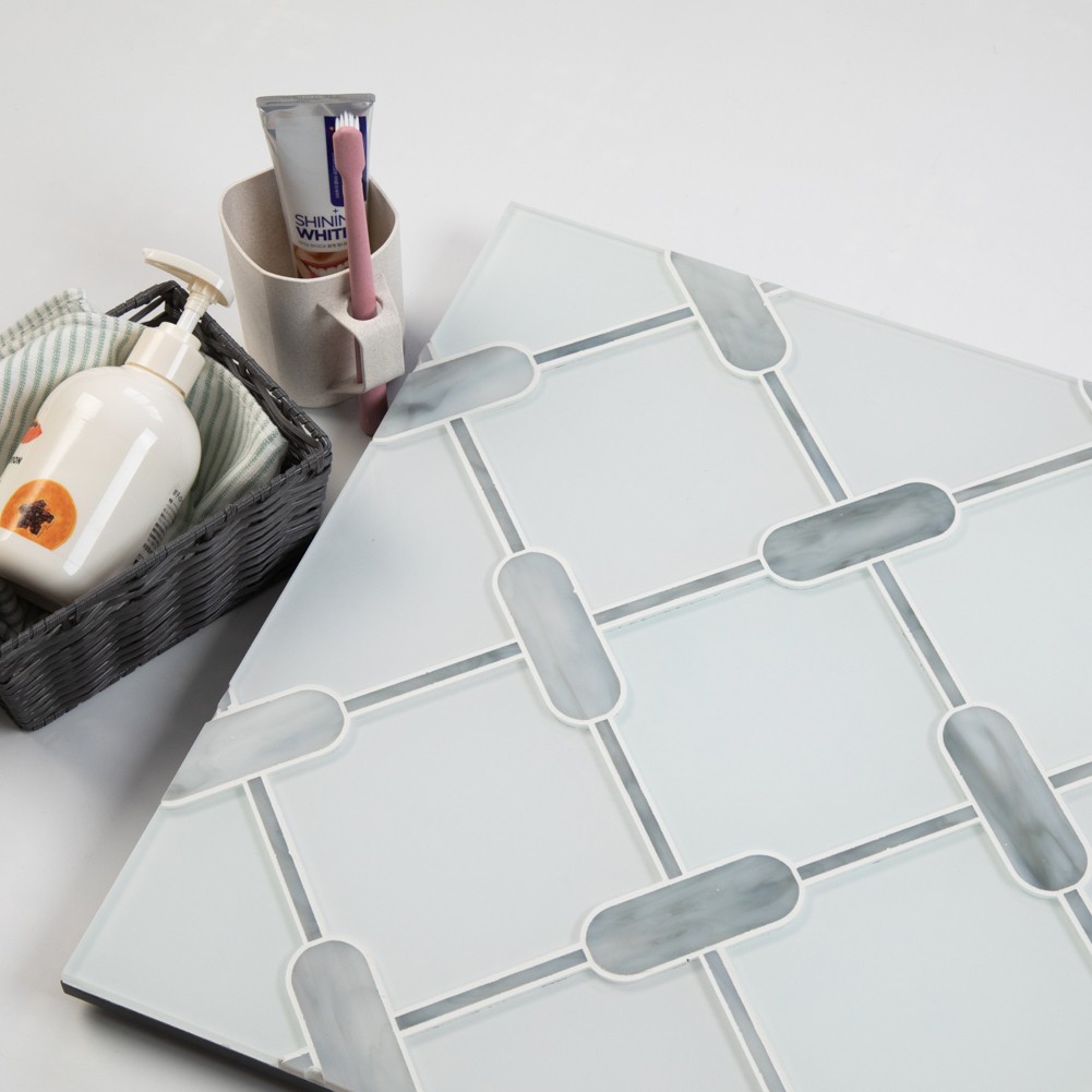 CTR-2019-July014-1Z Glass & Rainbow Glass (10).jpg