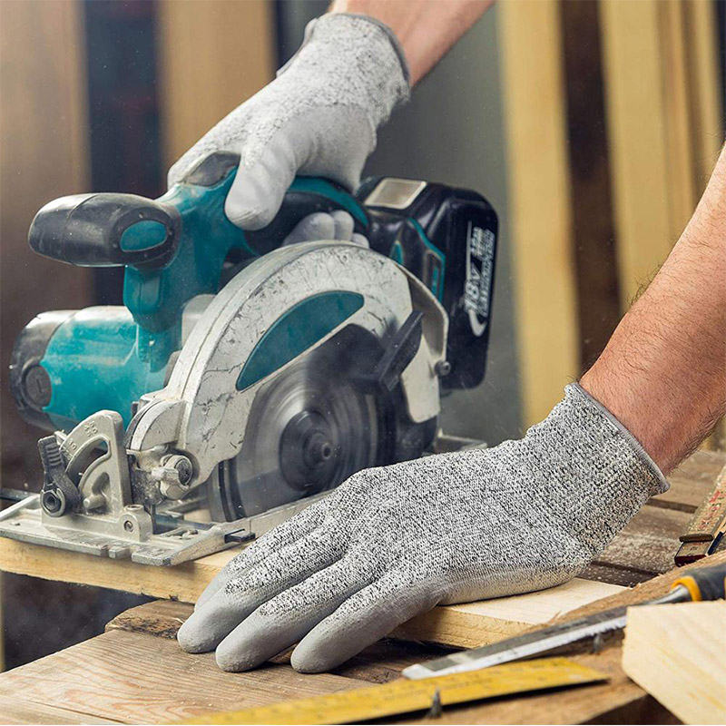 construction safety gloves.jpg construction safety gloves.jpg