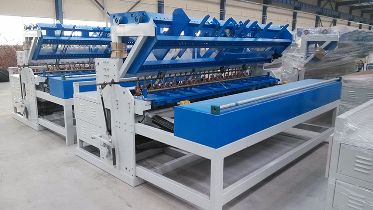 Best price electric steel automatic wire mesh welding machine in rolls