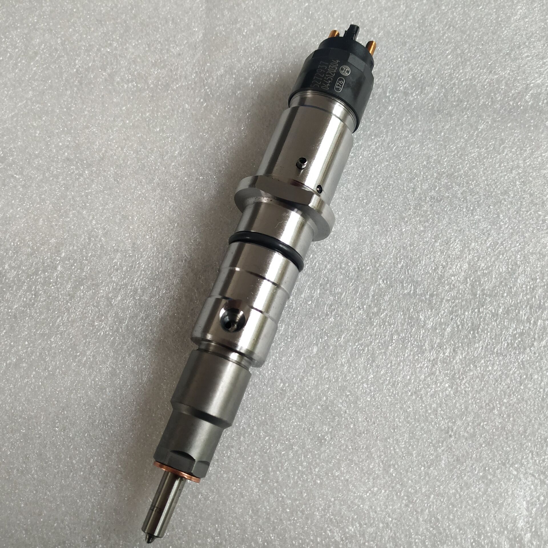 Common-Rail-Injector-0445120304-For-Cummins-ISLE.jpg Common-Rail-Injector-0445120304-For-Cummins-ISLE.jpg