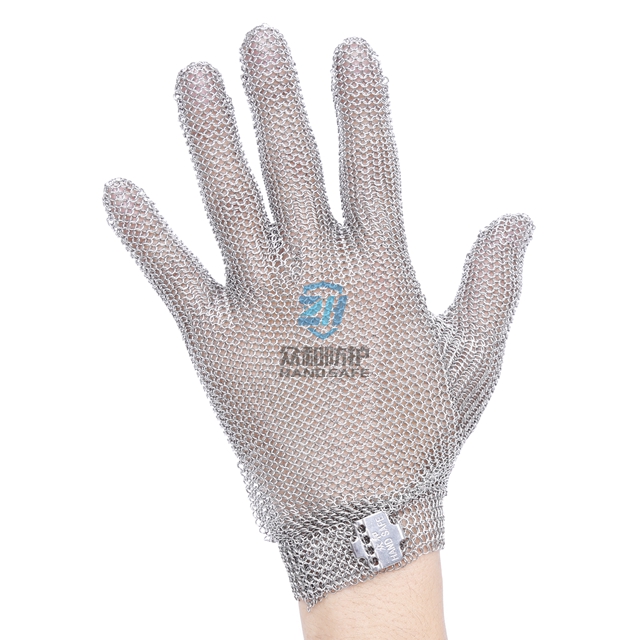 Cut resistant metal mesh stainless steel gloves.jpg