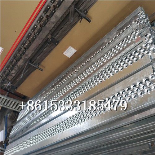 Perf O grip grating06.jpg Perf O grip grating06.jpg