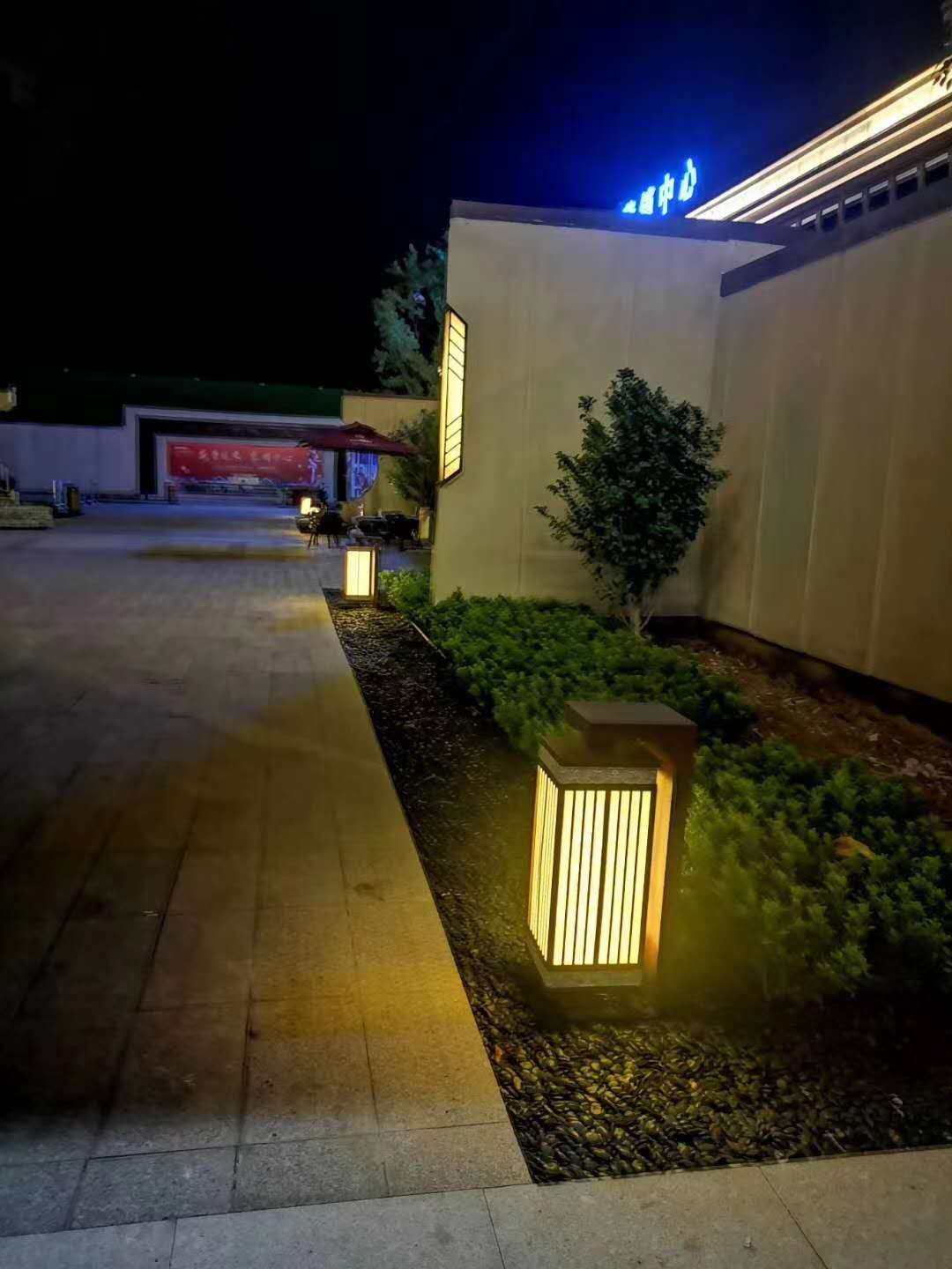 bollard34.jpg bollard34.jpg