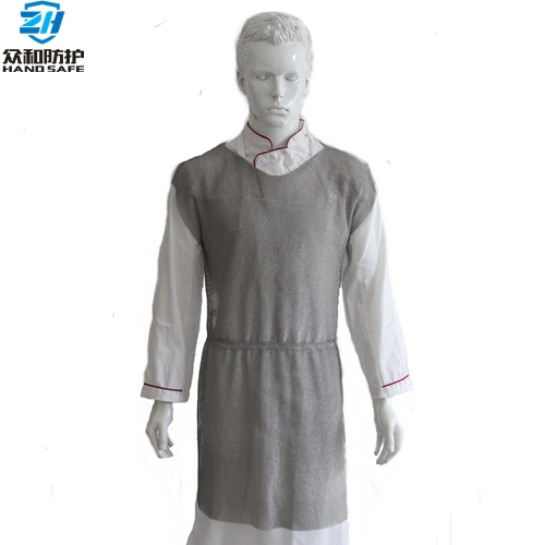 Chain mail apron with the back.jpg Chain mail apron with the back.jpg