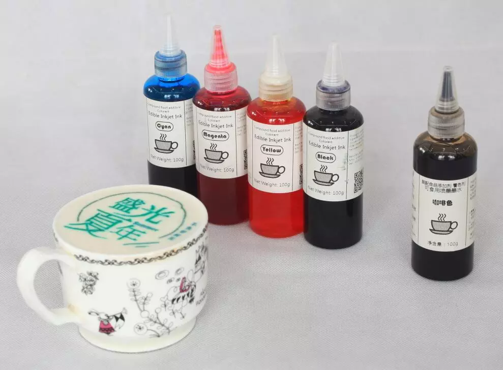 The edible inkjet ink on the cake and ice cream for directly print the portable selfie photo cake pattern printer