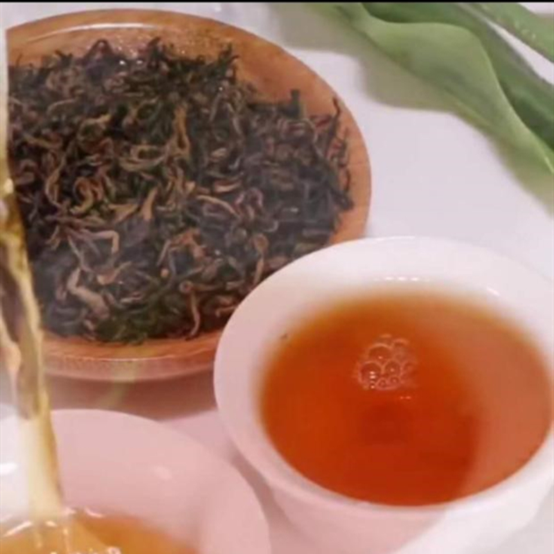 红茶3_副本.jpg 红茶3_副本.jpg