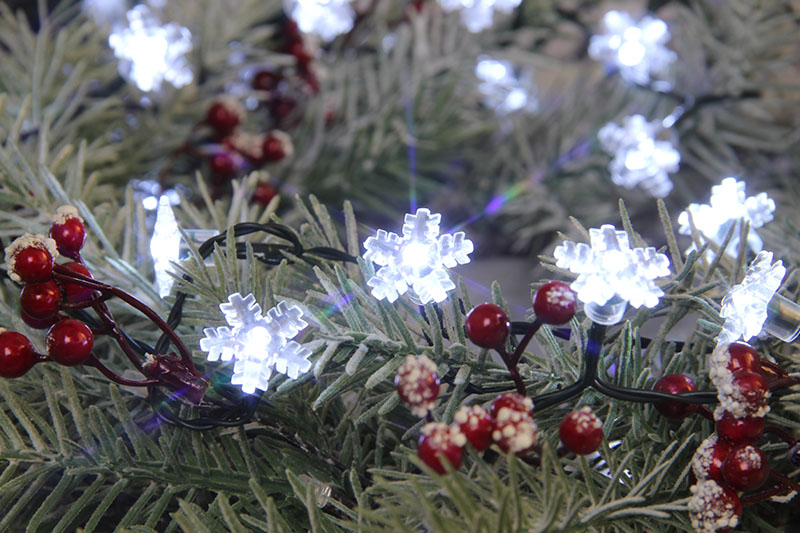 Cool White LED Snowflake Lights.png Cool White LED Snowflake Lights.png
