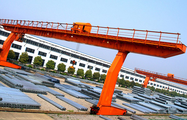 堆场全景.jpg 堆场全景.jpg