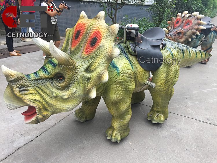 Robot Walking Dinosaur Ride Kids Amusement Triceratops (7).jpg Robot Walking Dinosaur Ride Kids Amusement Triceratops (7).jpg