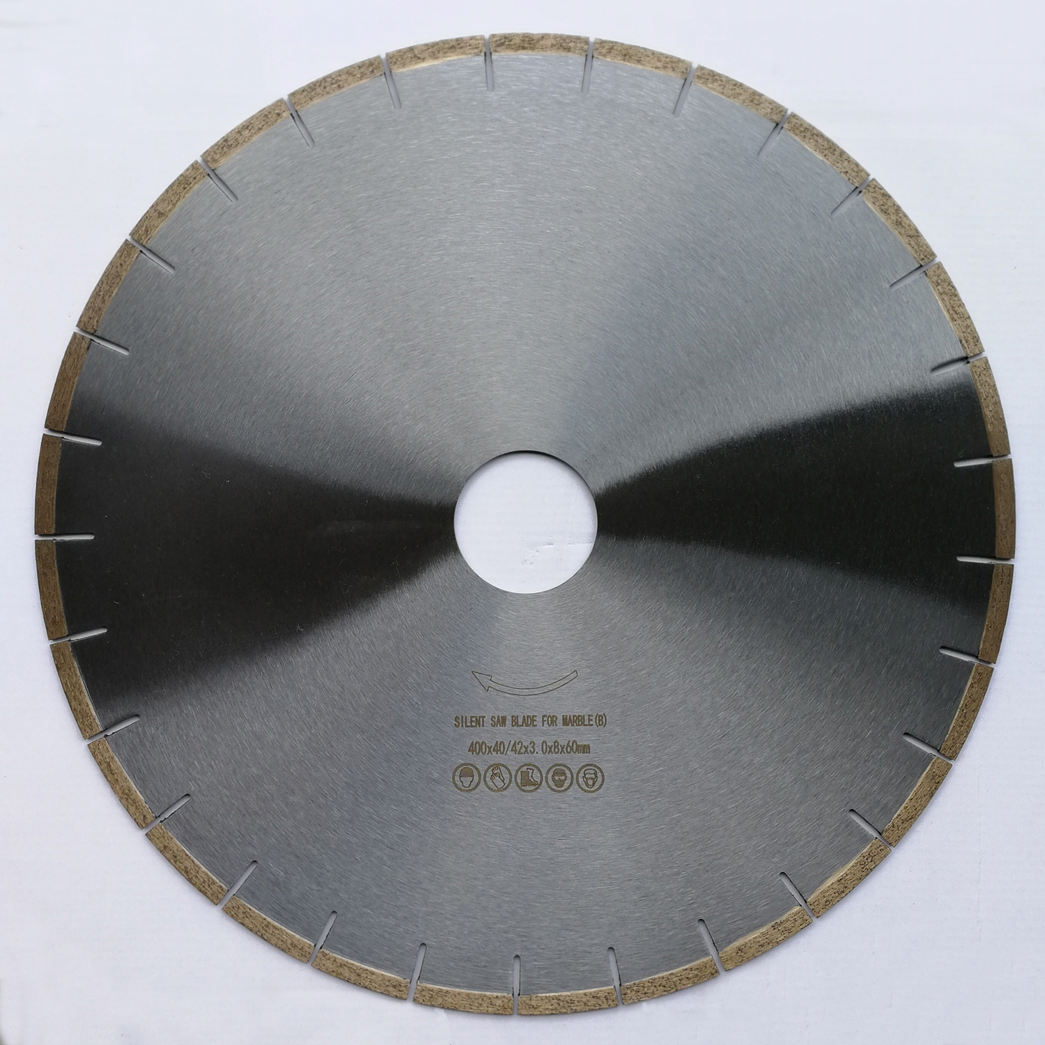 P4-1 消音.jpg P4-1 消音.jpg