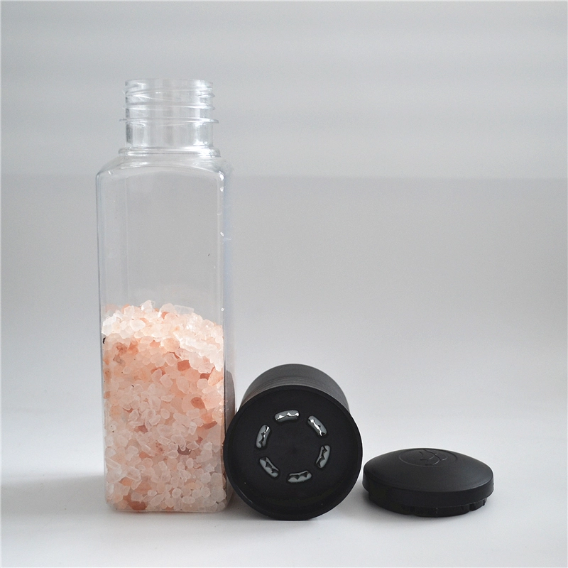 2020 hot manual plastic spice grinder pepper and salt mill with 370ml square plastic bottle for kitchen use