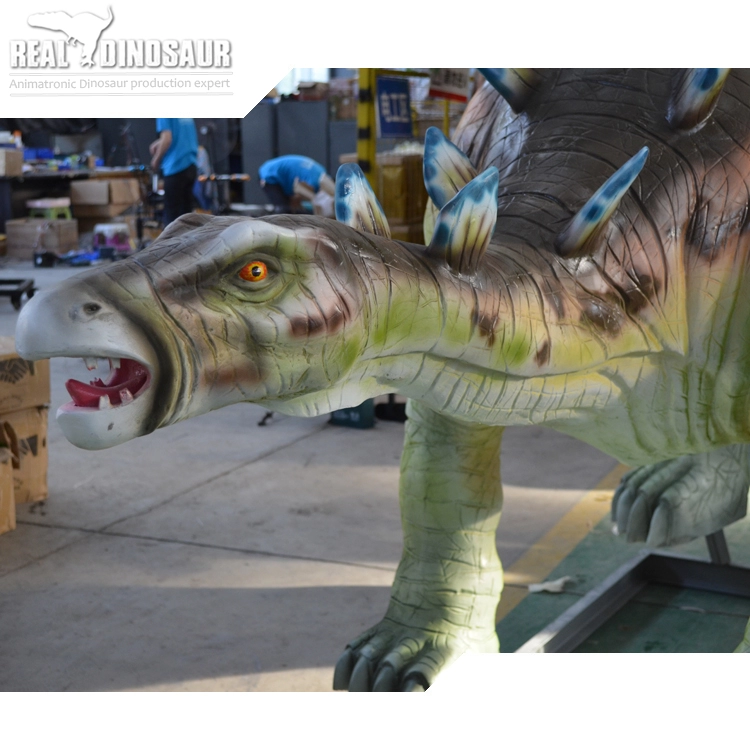 Lifelike real size fiberglass dinosaur statue
