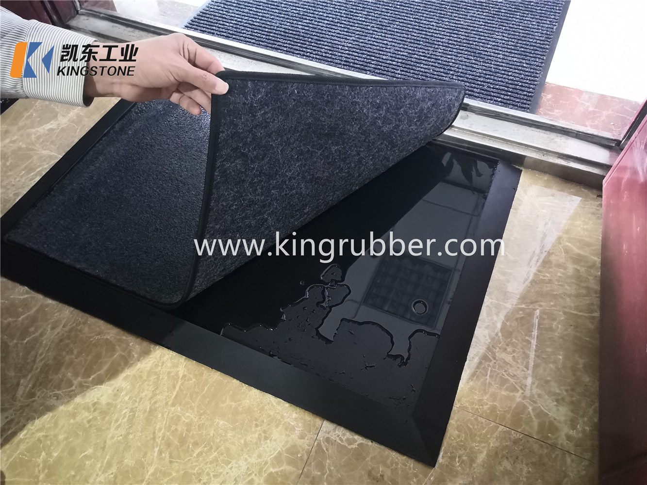 rubber mat07.jpg rubber mat07.jpg