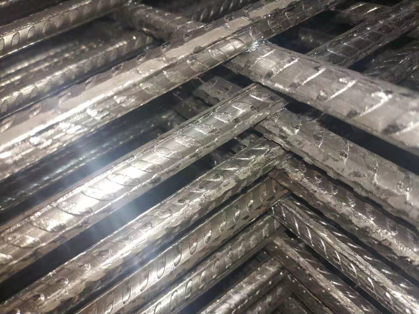 reinforcing mesh weld spot.jpg