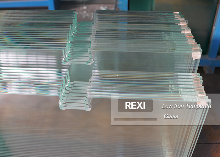 low iron tempered glass M2.JPG
