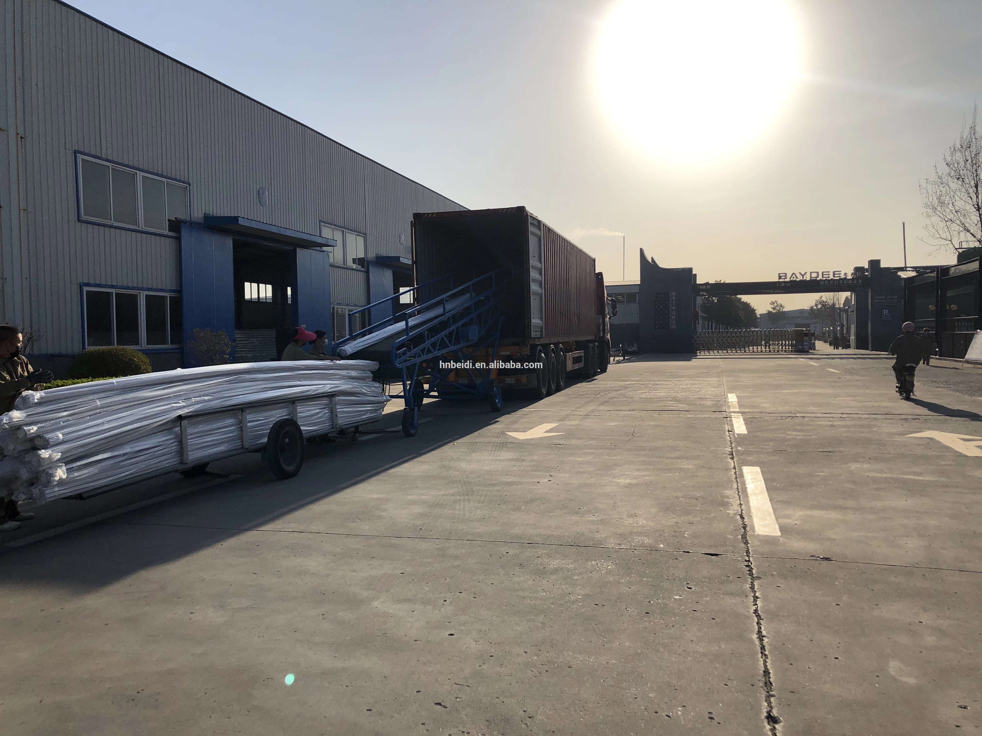 80 series  upvc plastic extrusion profiles sliding window frame with high quality