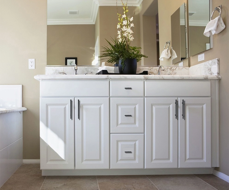 Wholesale Factory Supply Gracile Solid Door Kitchen Cabinet Door Handle