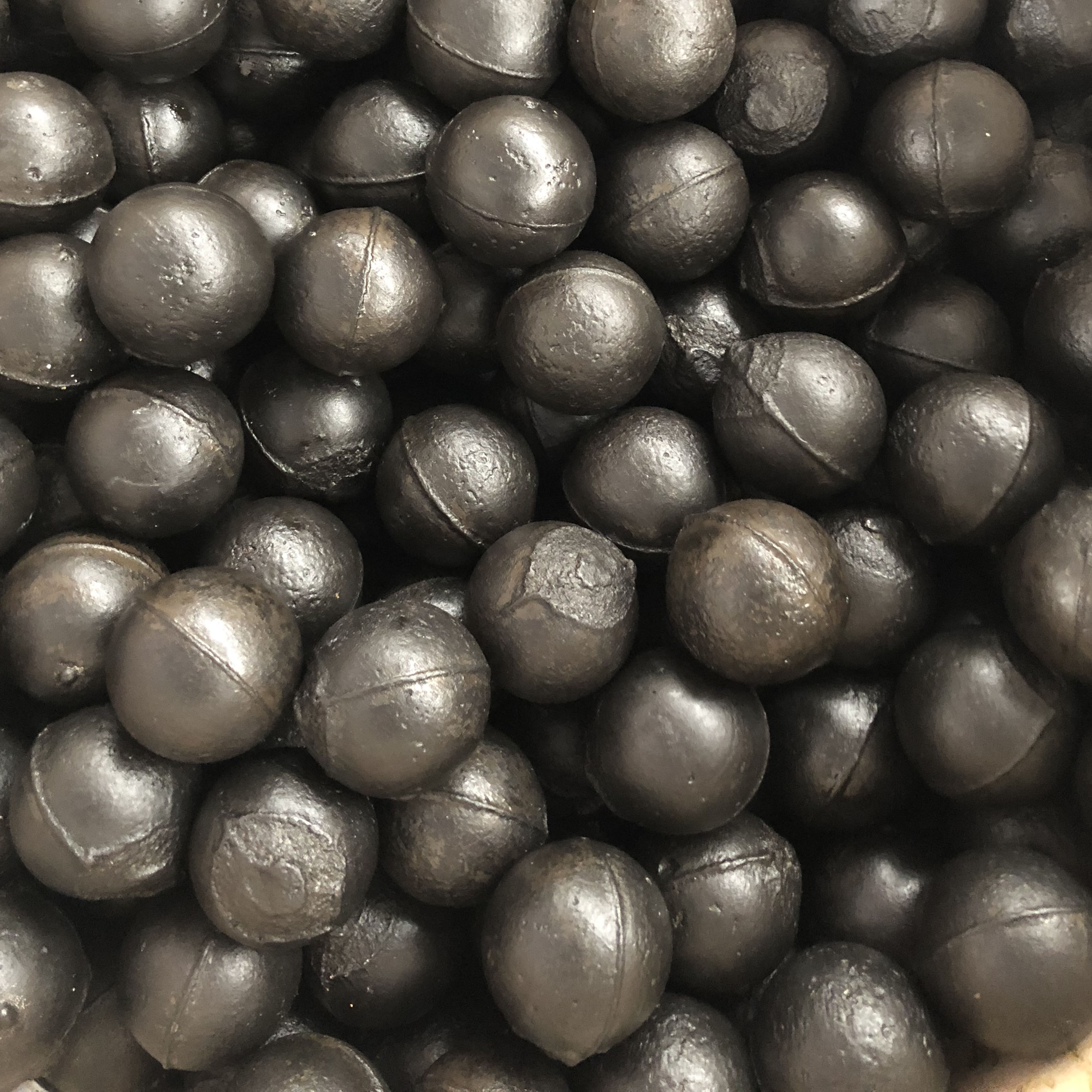 High chrome grinding ball.jpg High chrome grinding ball.jpg