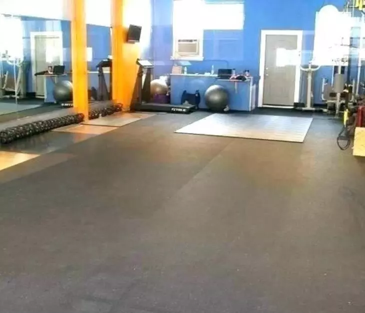 durable gym floor interlocking rubber tile