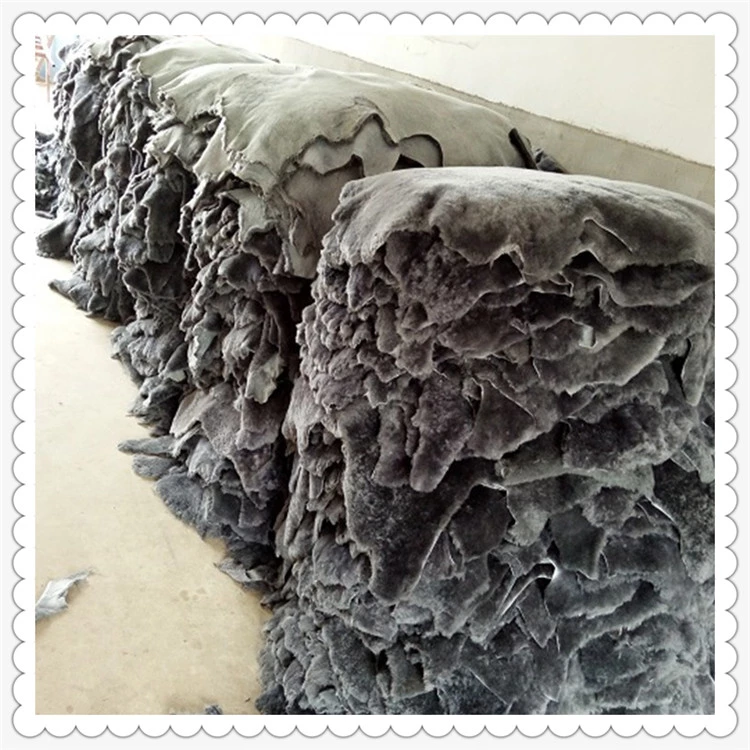 Australian shearling sheepskin lining with natural wool
