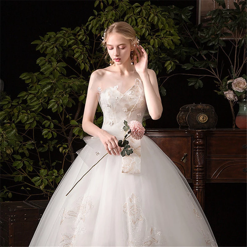 Fashion Styles Elegant Women Tube Wedding dress Floor Length Vintage Applique Women Bridal Gown