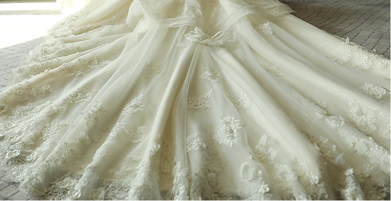 Custom 2019 Charming Sheath Off-shoulder Long tail Empire Lace Wedding Gowns and Bridal Dress TS28