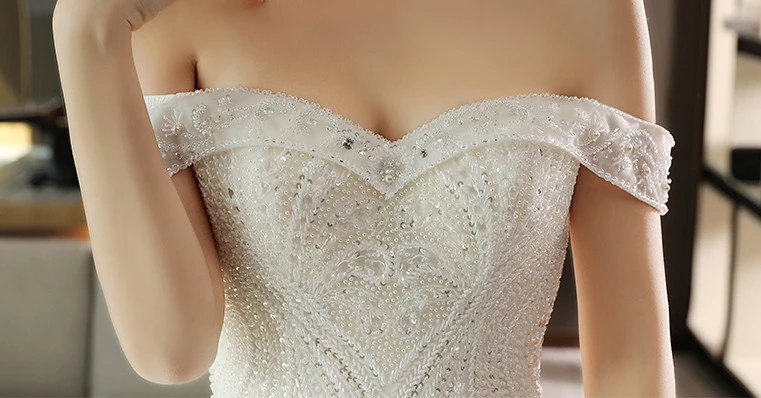 Custom 2019 Charming Sheath Off-shoulder Long tail Empire Lace Wedding Gowns and Bridal Dress TS28