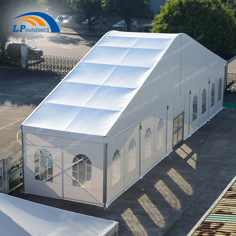 25m arcum party tent (20).jpg