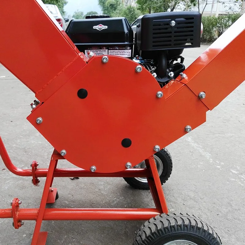 Home Use 7HP Petrol Powered 50mm Chipper Capacity Garden Chipper