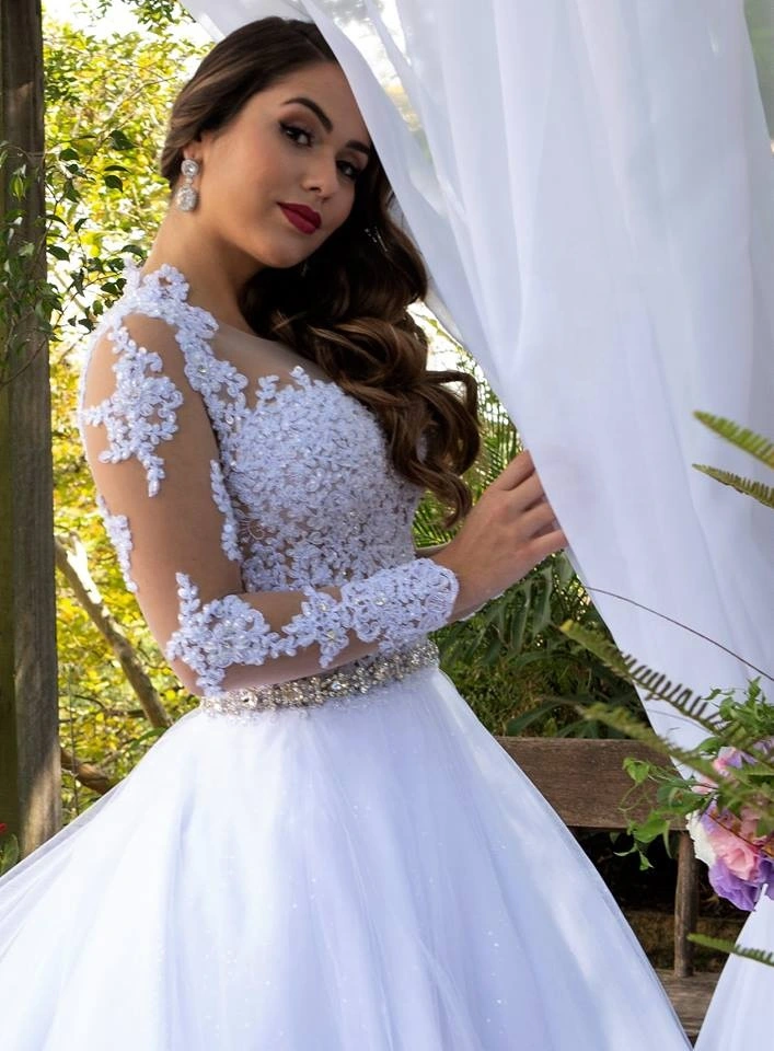 Hot Selling Sheer White Long Sleeve Wedding Dress Bridal Gown