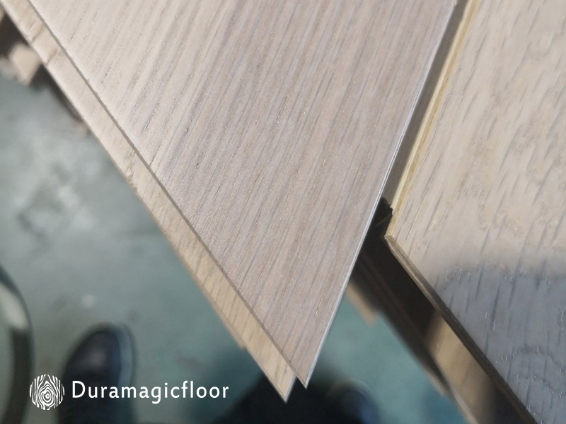Grey multi-layer Chevron Engineered Flooring (4).jpg