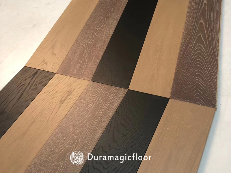 Oak 60° Chevron Engineered Flooring (4).jpg Oak 60° Chevron Engineered Flooring (4).jpg