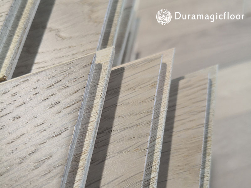 Grey multi-layer Chevron Engineered Flooring (2).jpg