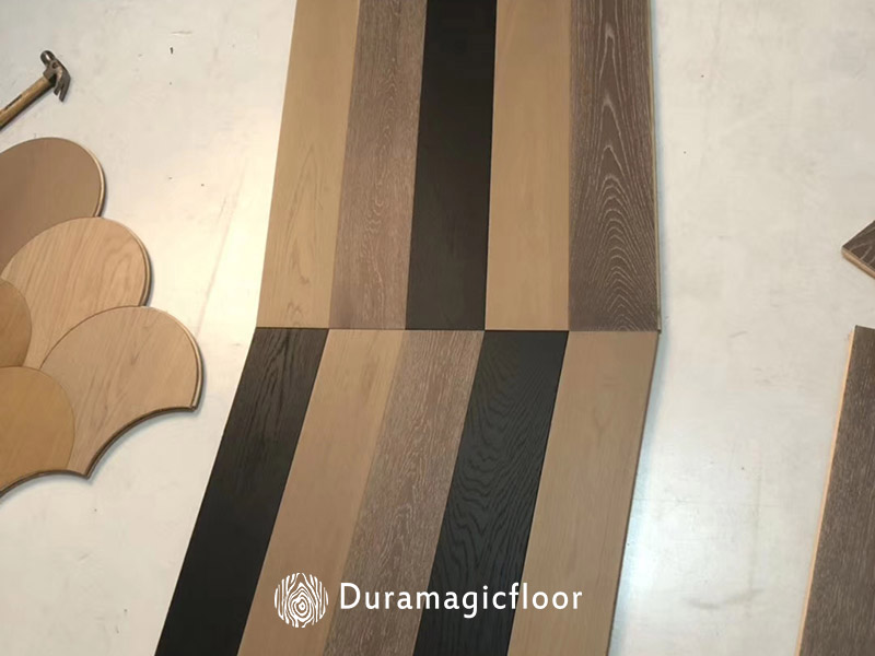 Oak 60° Chevron Engineered Flooring (6).jpg Oak 60° Chevron Engineered Flooring (6).jpg