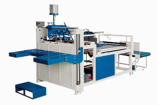 Semi automatic folder gluer
